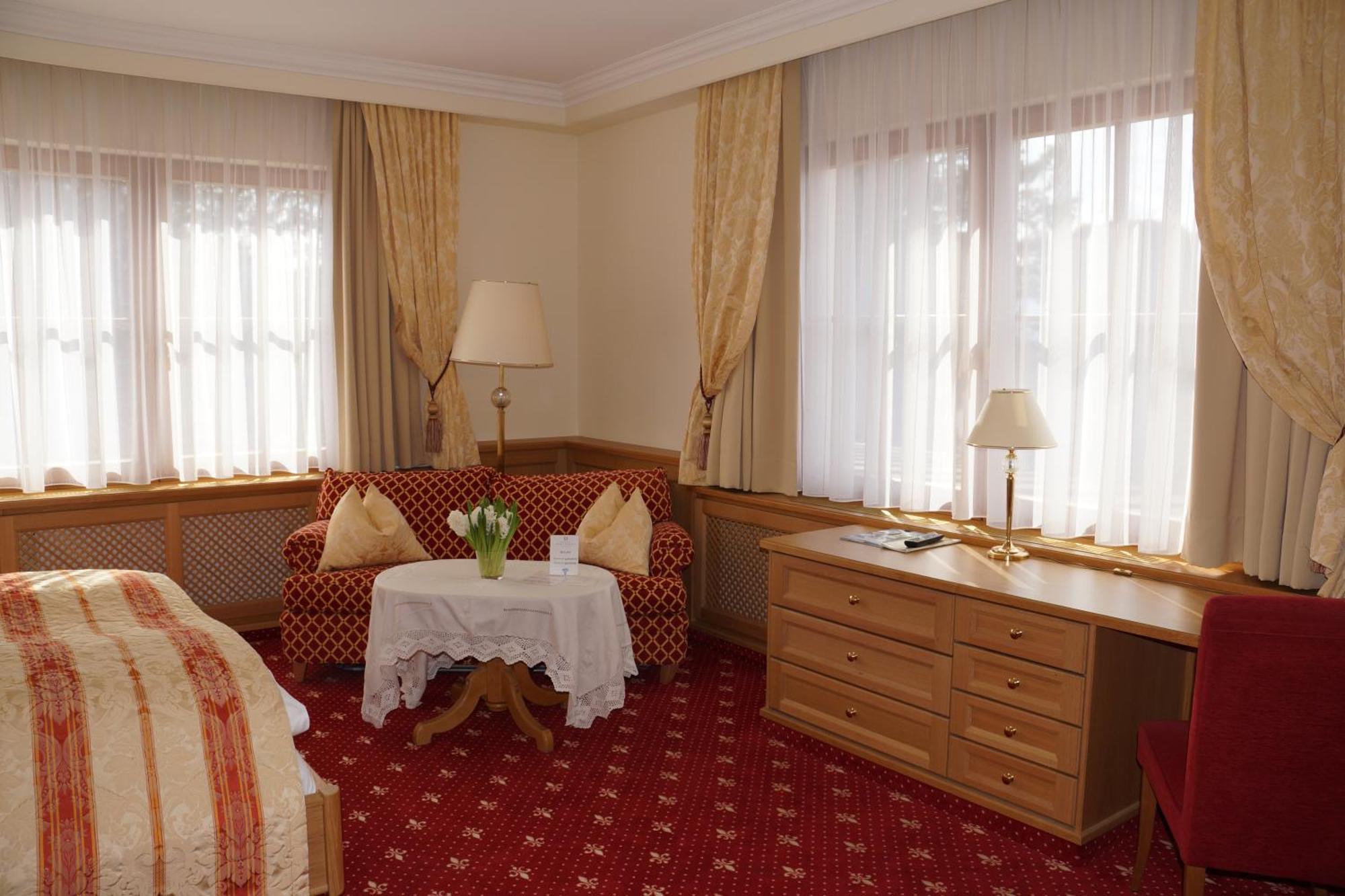 Gartenhotel Maria Theresia Hall in Tirol